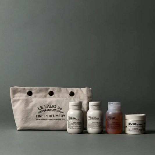 TRAVEL SET